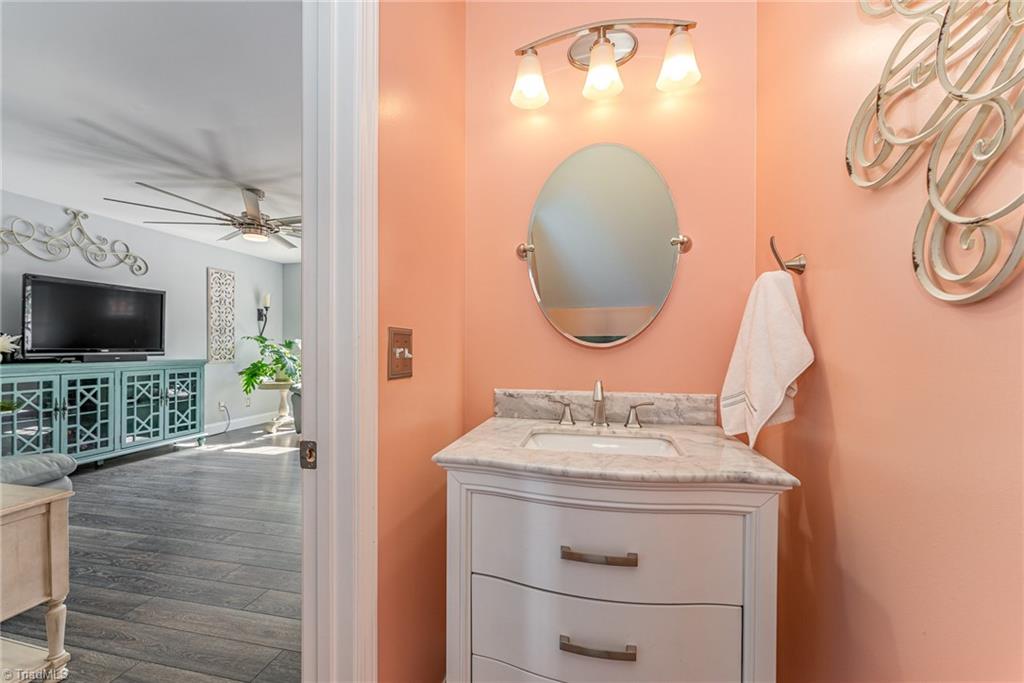 1188 Maple Ridge Drive Burlington, NC 27217 - Photo 14 of 34