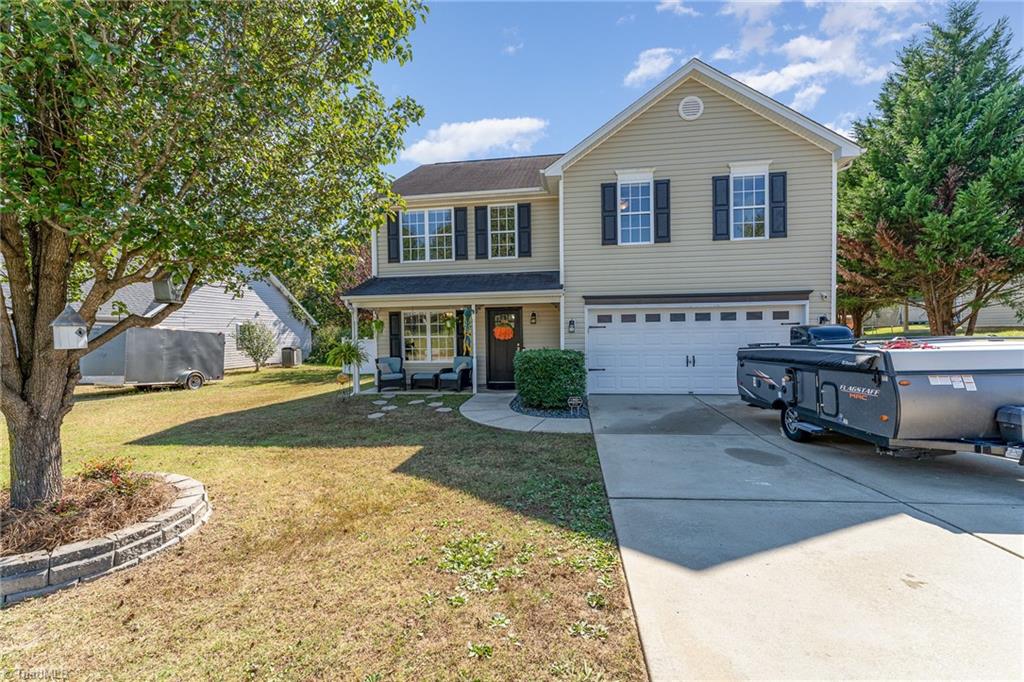 1188 Maple Ridge Drive Burlington, NC 27217 - Photo 2 of 34