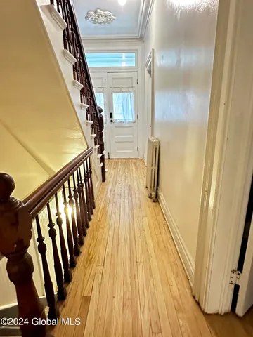 $1,950 | 316 Western Avenue, Unit 1, Albany, NY 12203