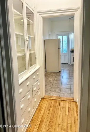 $1,950 | 316 Western Avenue, Unit 1, Albany, NY 12203