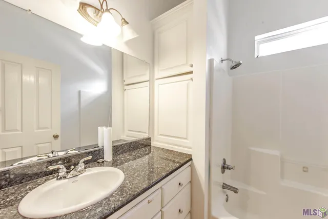 $460,000 | 111 Thetford Drive, Houma, LA 70360