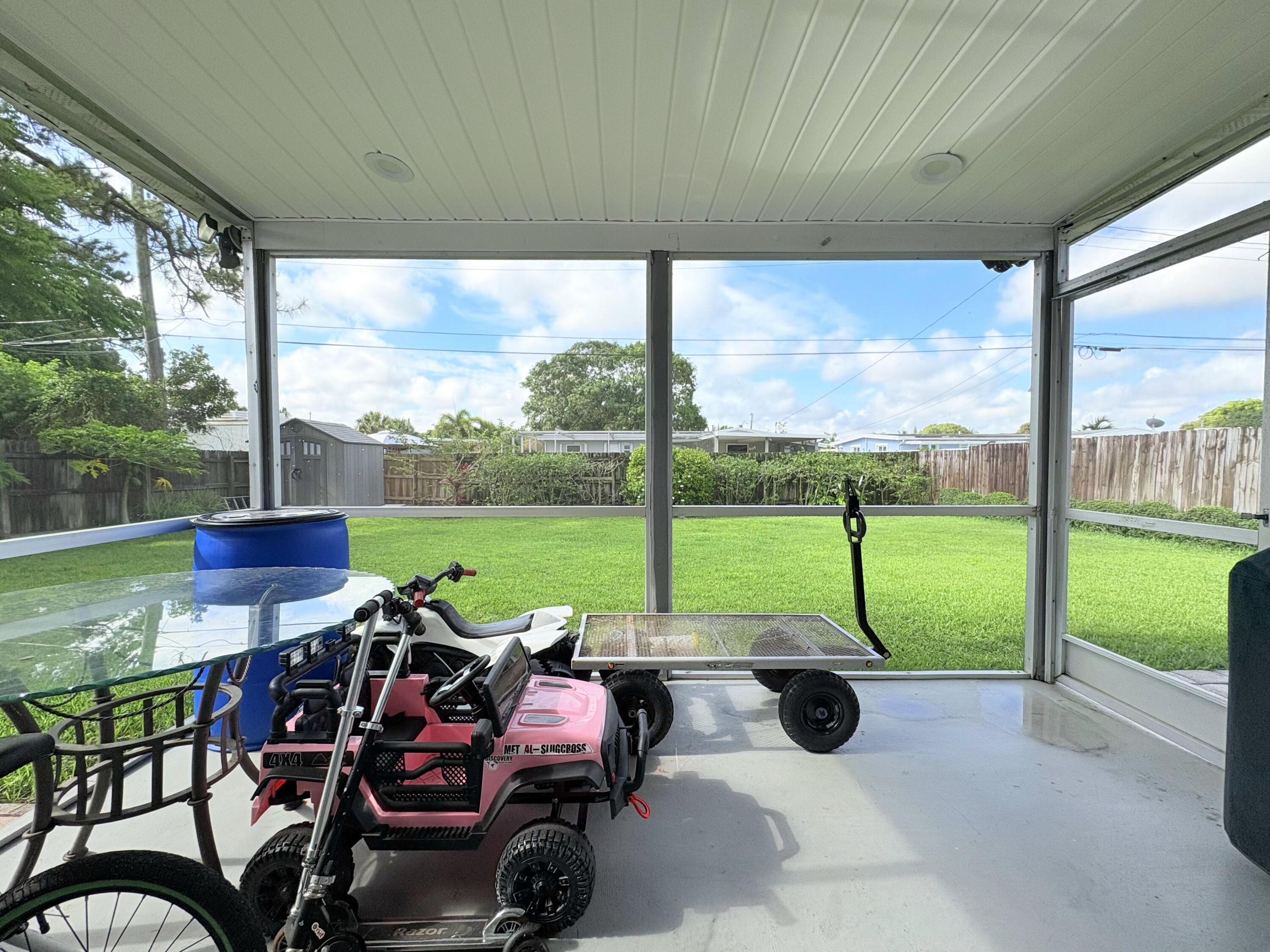 5910 Queen Anne Road West Palm Beach, FL 33415 - Photo 41 of 56 backyard10