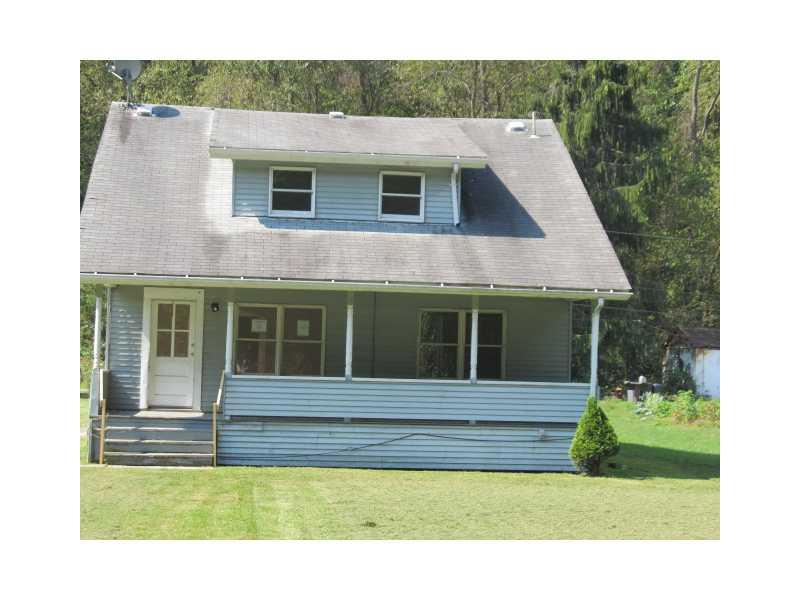2638 Douglas Run Road Elizabeth, PA 15037 - Photo 1 of 8 Exterior Front.