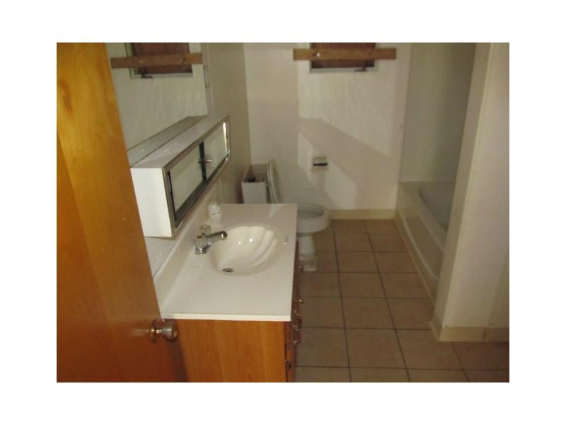 2638 Douglas Run Road Elizabeth, PA 15037 - Photo 7 of 8 Full Bath.
