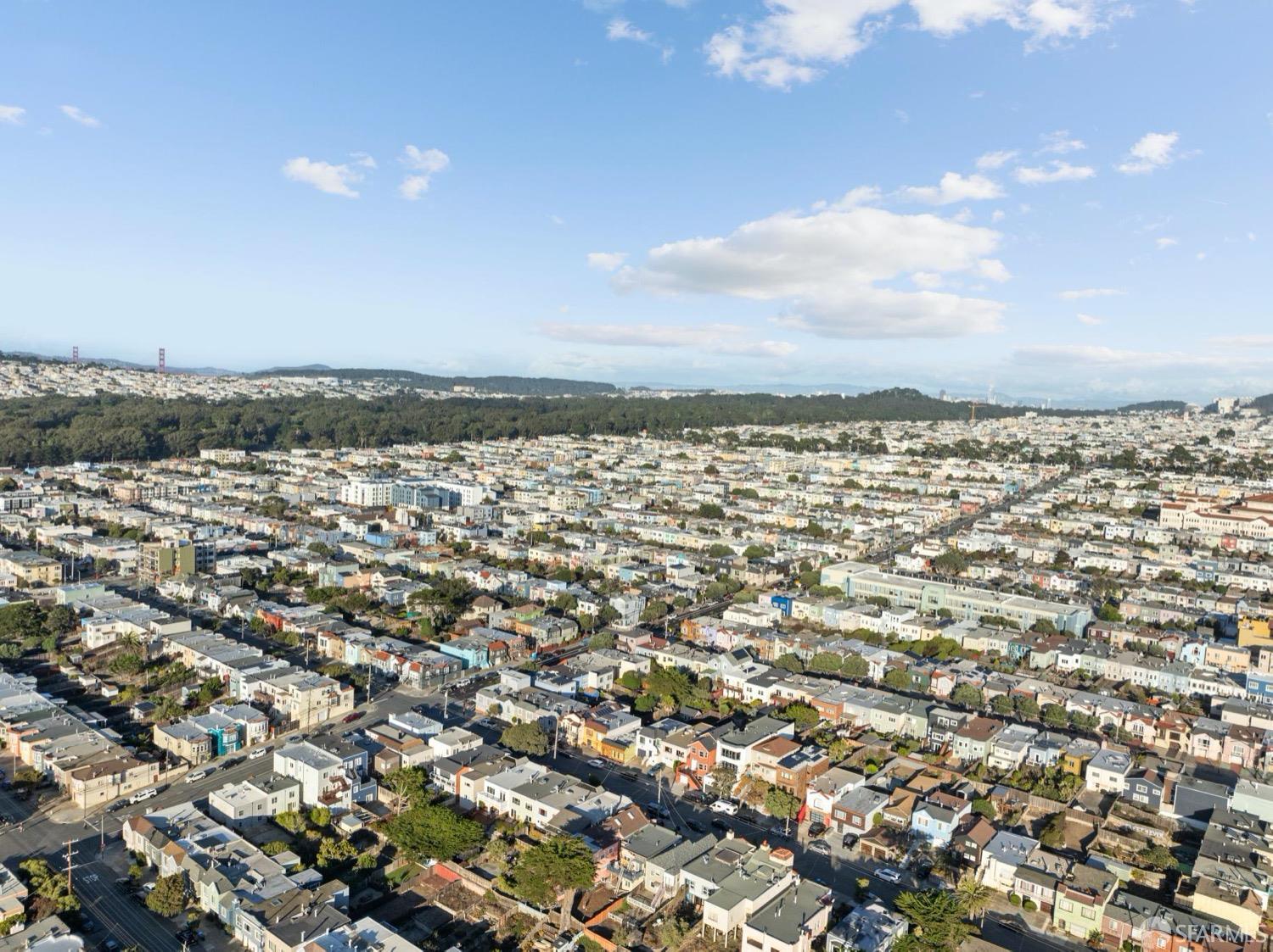 1544 45th Avenue San Francisco, CA 94122 - Photo 49 of 51 an aerial view of residential building and ocean