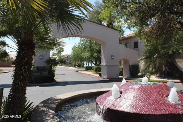 a very nice looking room with many windows