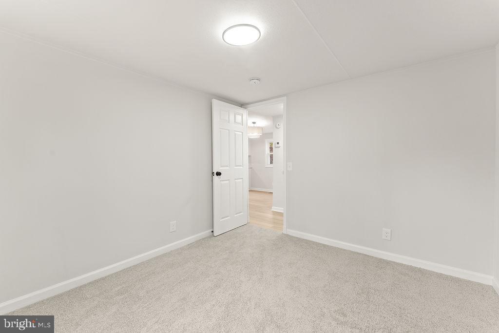10022 Kentucky Springs Road Mineral, VA 23117 - Photo 18 of 31 a view of an empty room