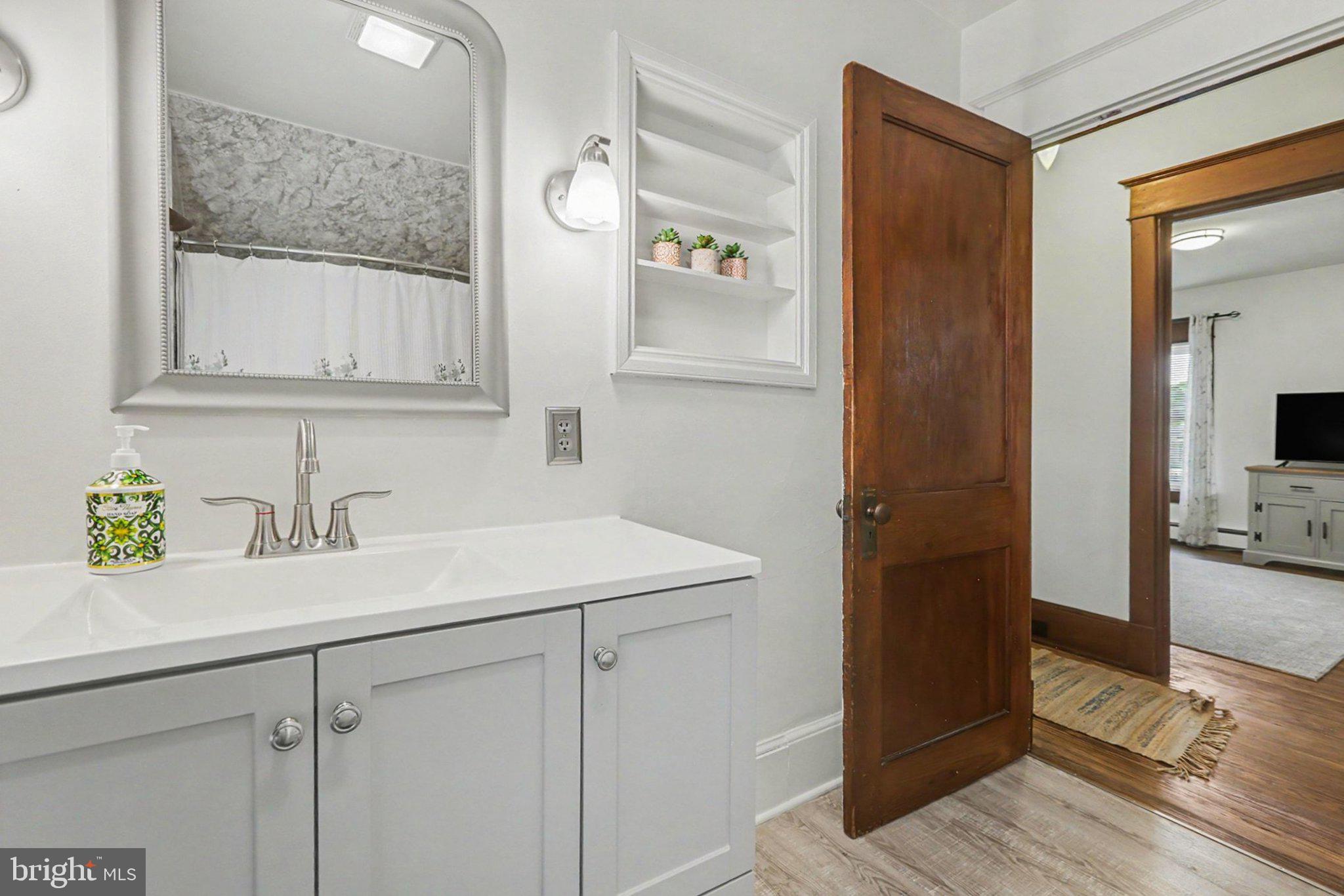 163 East Derry Road Hershey, PA 17033 - Photo 14 of 39 Bathroom
