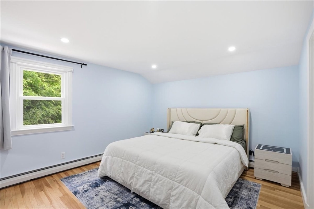 89 River Road Hanover, MA 02339 - Photo 12 of 38