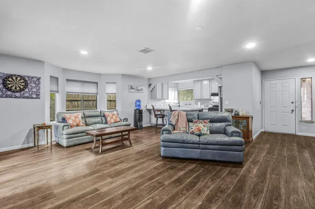 $359,900 | 329 Michael Drive, Red Bluff, CA 96080