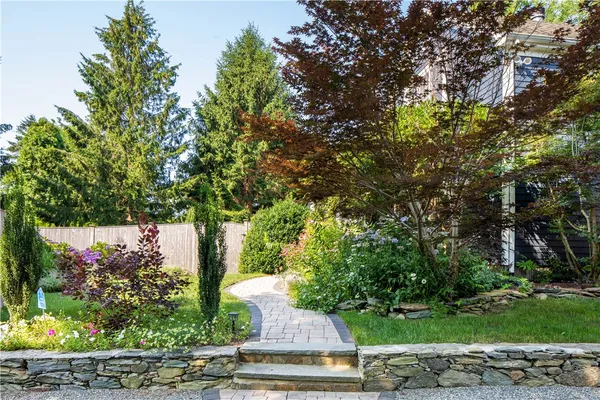 $4,600 | 41 Indian Terrace, Middletown, RI 02842