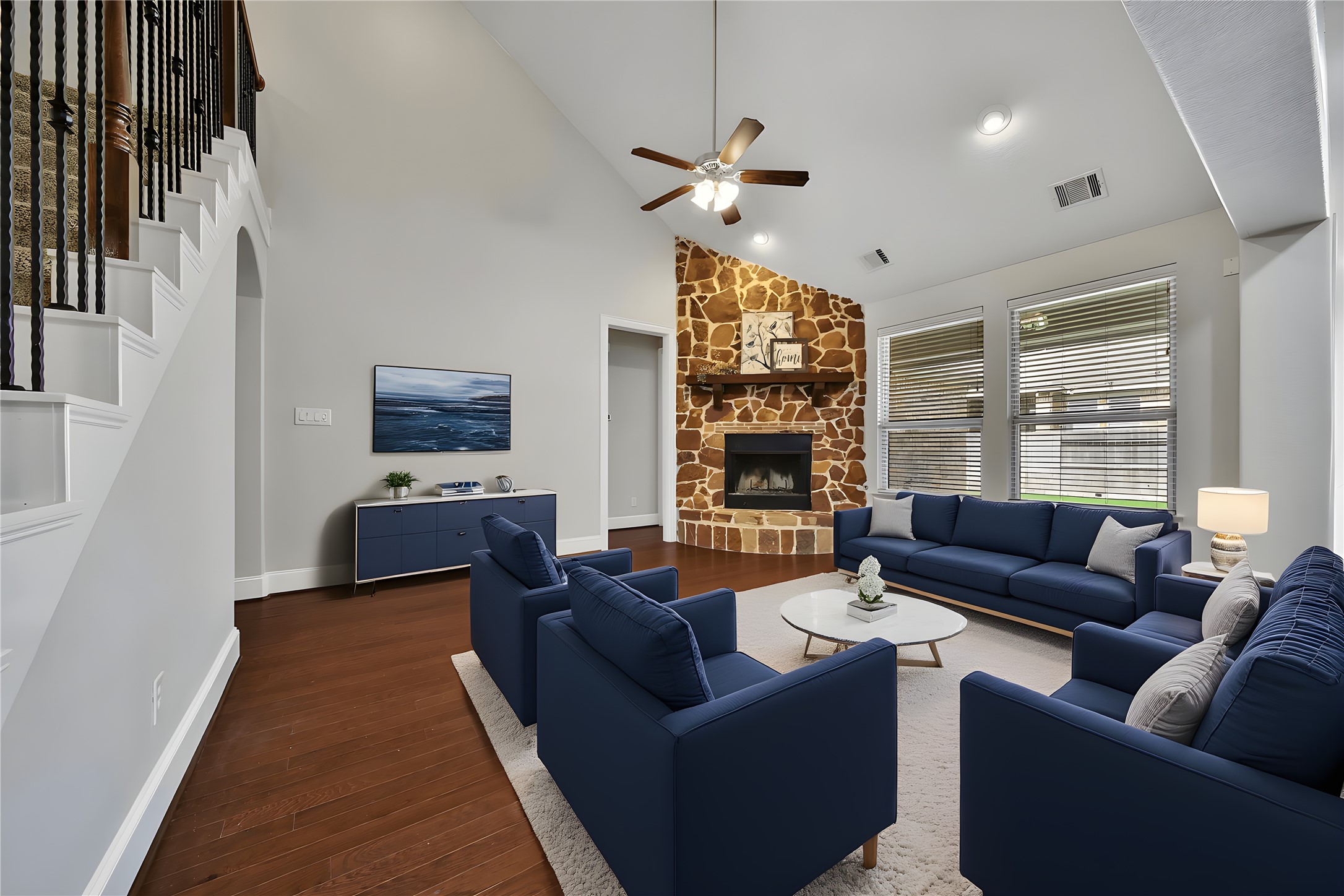 3910 Lupin Bush Lane Manvel, TX 77578 - Photo 3 of 30 a living room with furniture and a large window