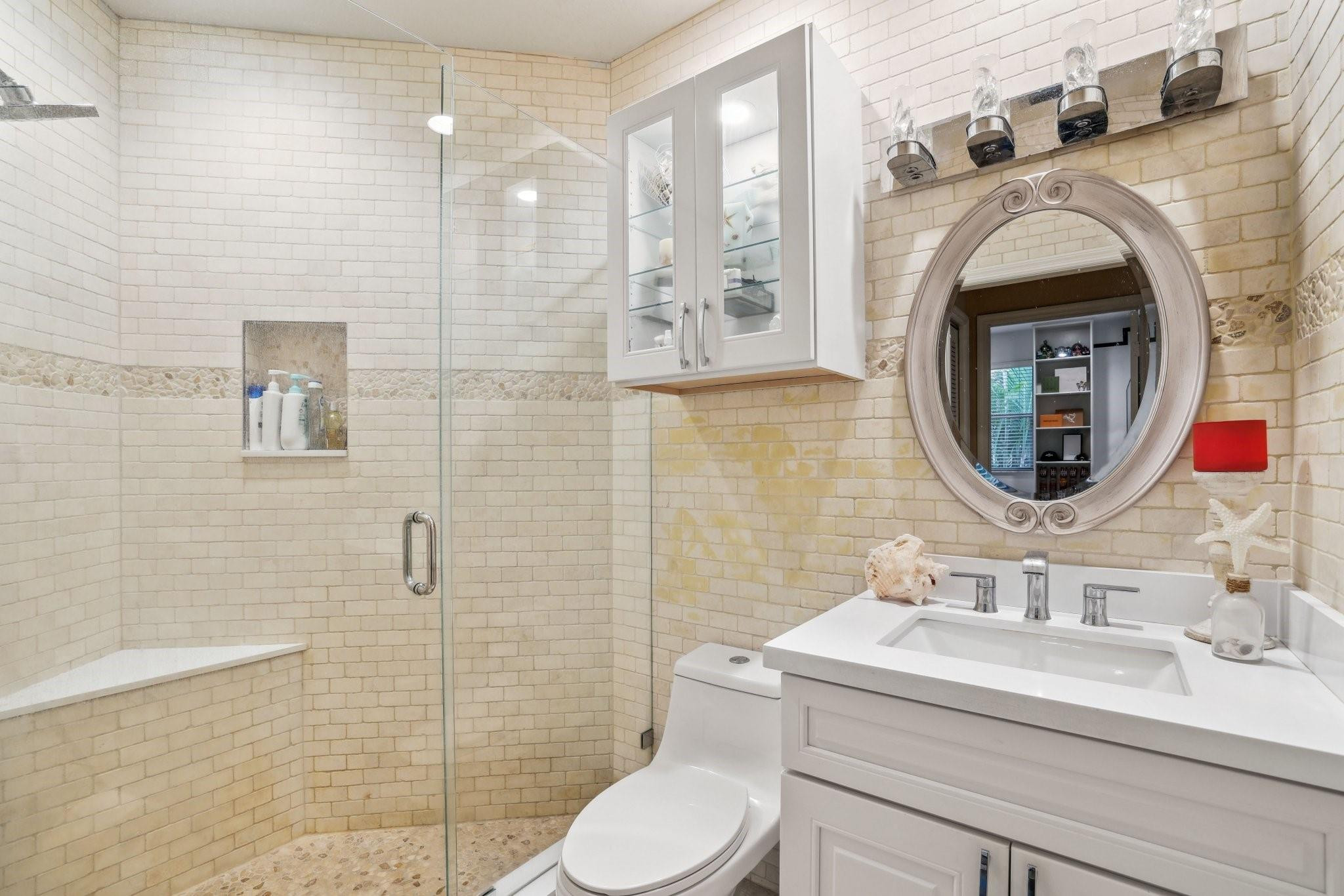 3234 Northwest 60th Street Boca Raton, FL 33496 - Photo 52 of 63 5th bathroom/ upstairs