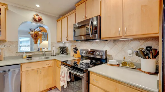 $8,500 | 150 Azalea Street, Unit 150, Tavernier, FL 33070