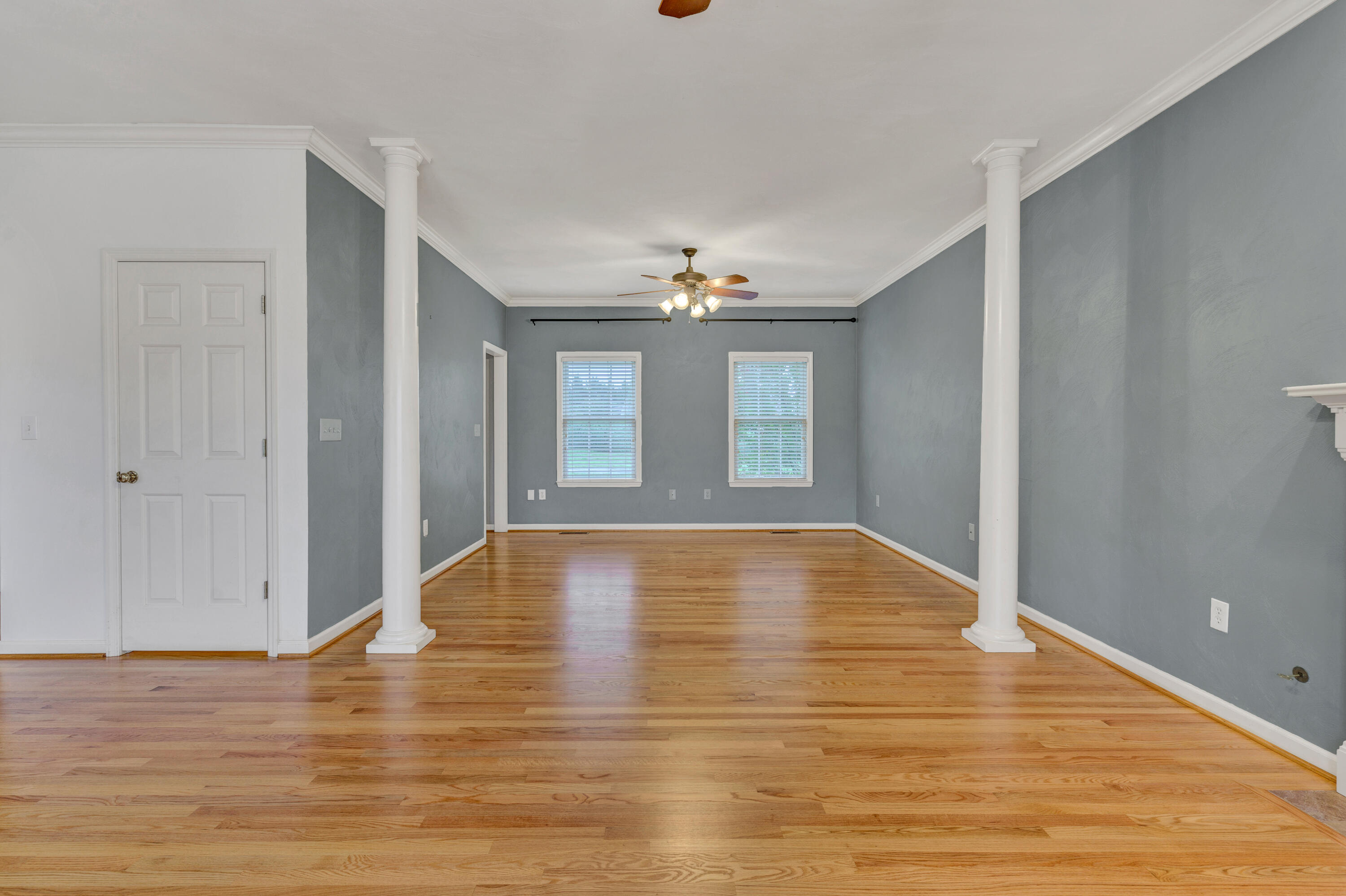 40 Old Farm Road Boones Mill, VA 24065 - Photo 8 of 41 6 Living Room