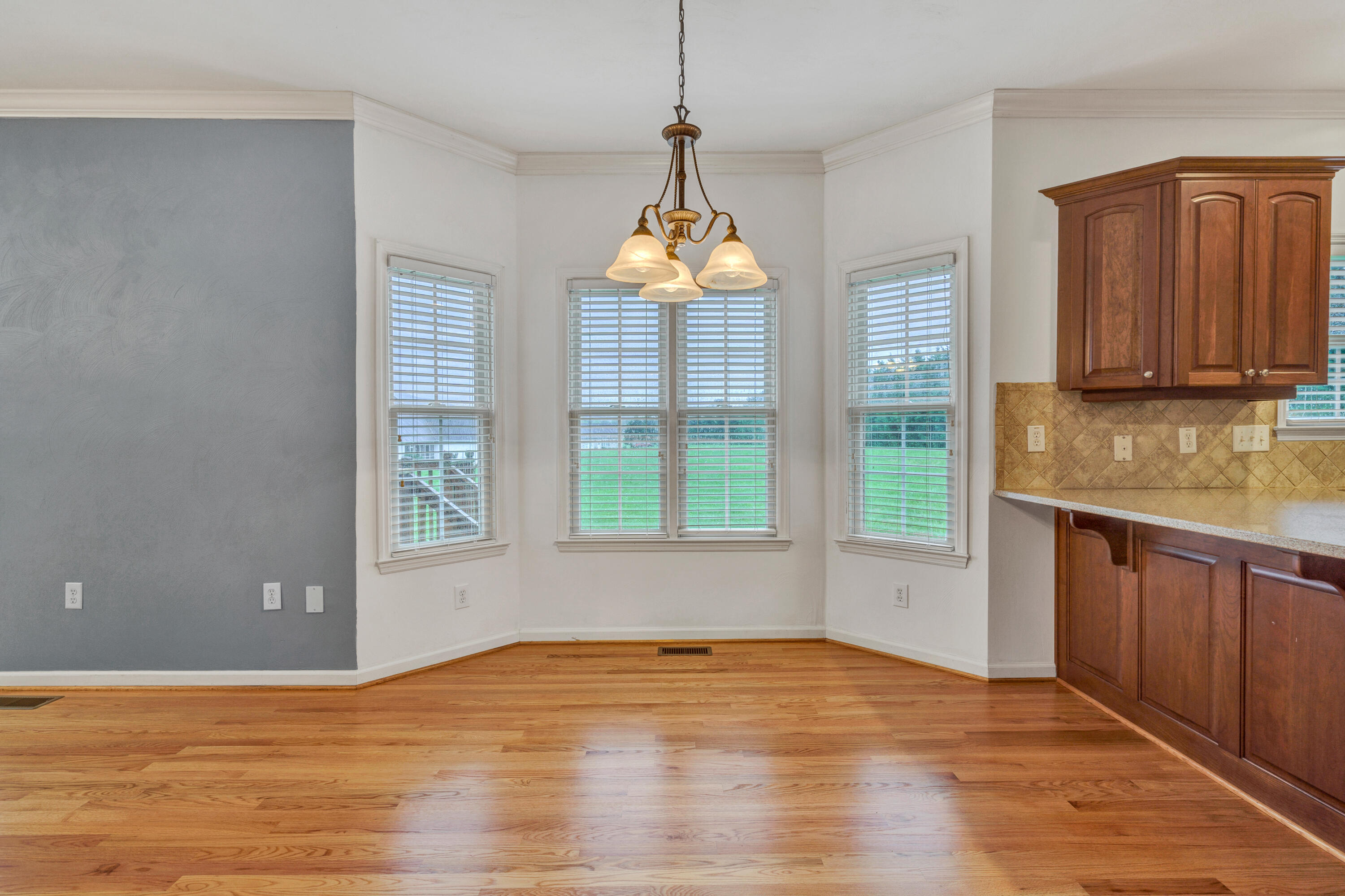 40 Old Farm Road Boones Mill, VA 24065 - Photo 9 of 41 8 Breakfast Nook