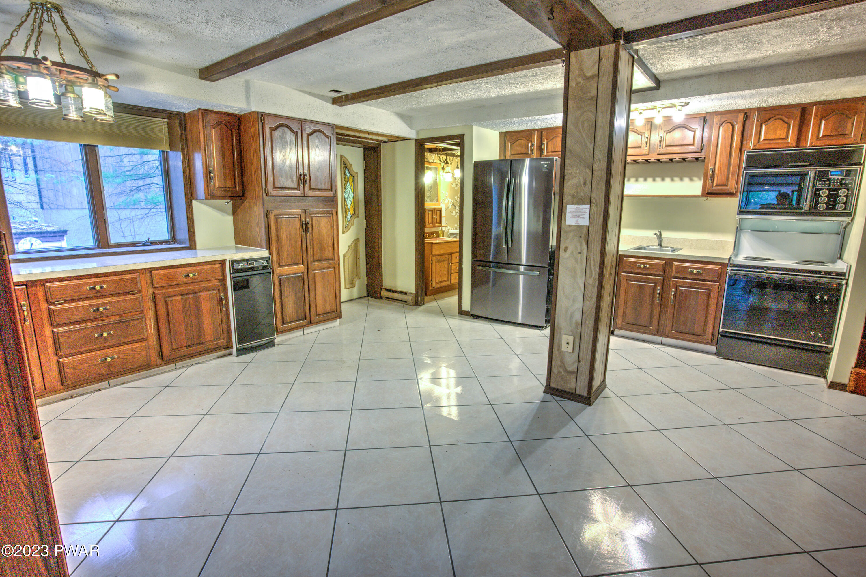 135 Pebble Rock Road Lackawaxen, PA 18435 - Photo 15 of 34