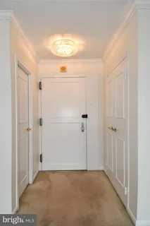 $799,990 | 400 Madison Street, Unit 301, Alexandria, VA 22314