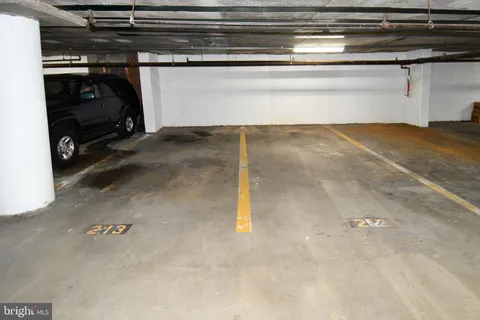 $779,000 | 400 Madison Street, Unit 301, Alexandria, VA 22314