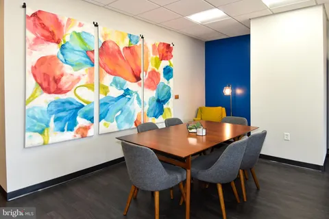 $779,000 | 400 Madison Street, Unit 301, Alexandria, VA 22314