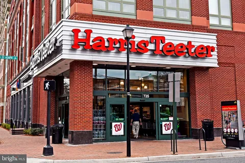 $779,000 | 400 Madison Street, Unit 301, Alexandria, VA 22314