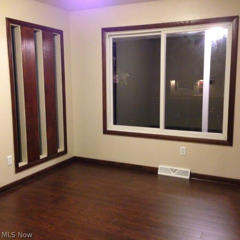 654 Dolton Road Akron, OH 44312 - Photo 17 of 25 Gallery Image 17