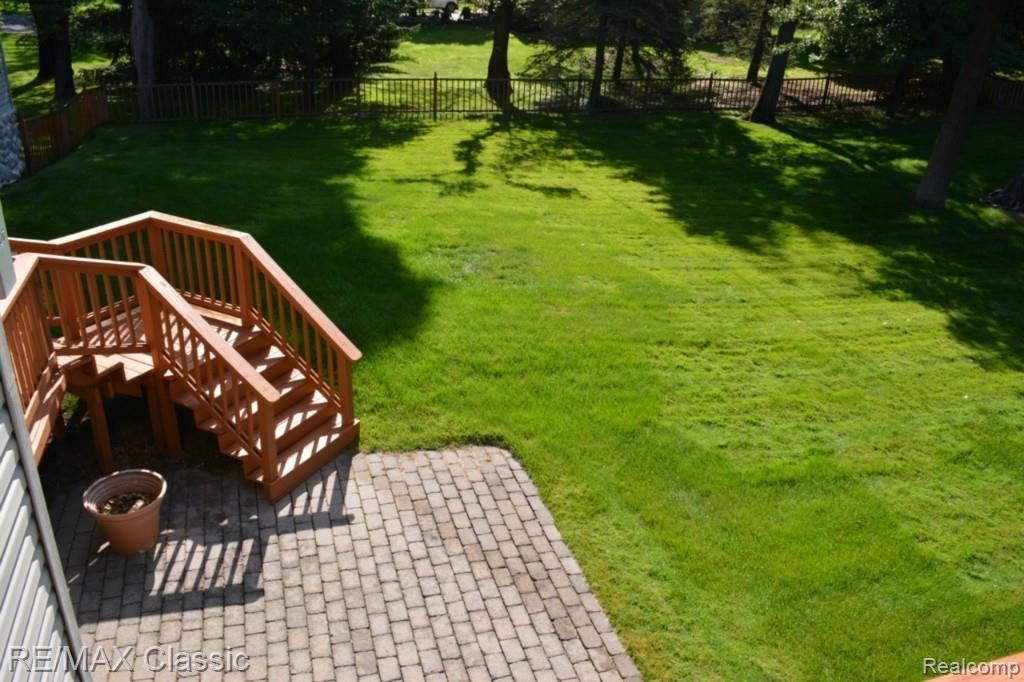 2821 Potter Road Wixom, MI 48393 - Photo 19 of 41 MBR Deck 3.jpg
