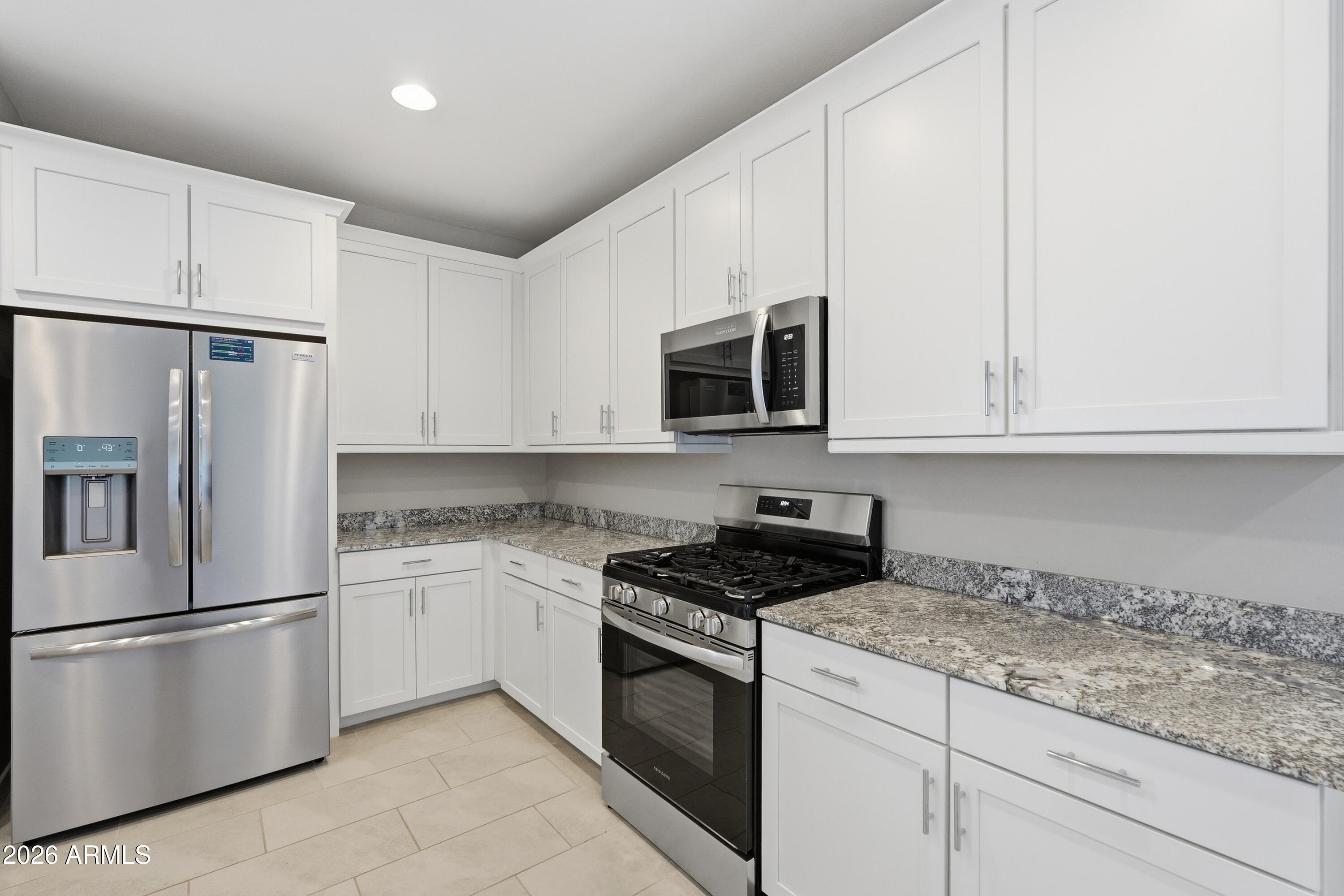 16692 West Alameda Road Surprise, AZ 85387 - Photo 9 of 34