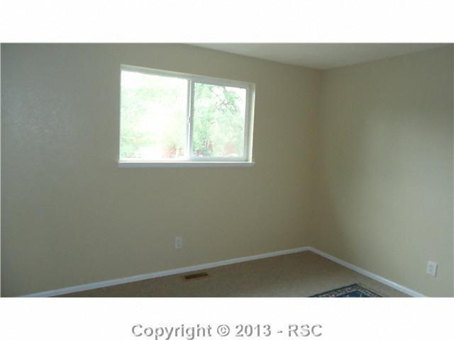 1040 Rice Drive Colorado Springs, CO 80905 - Photo 6 of 12 Gallery Image 6
