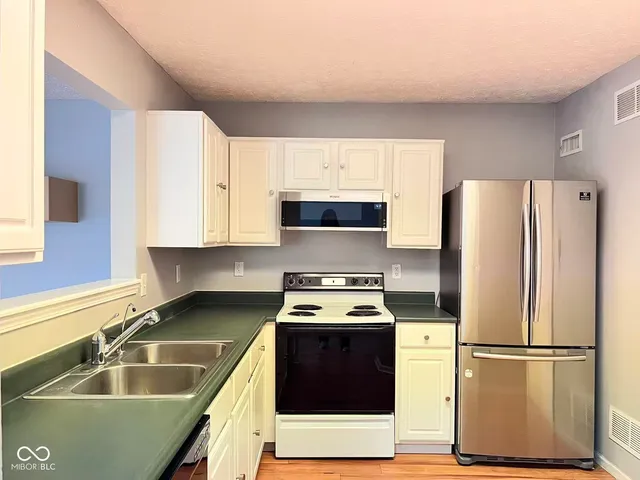 $1,620 | 4450 Connaught W Drive, Plainfield, IN 46168