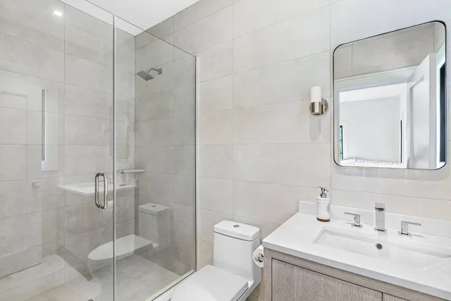 $90,000 | 8 Crows Nest Lane, East Hampton, NY 11937