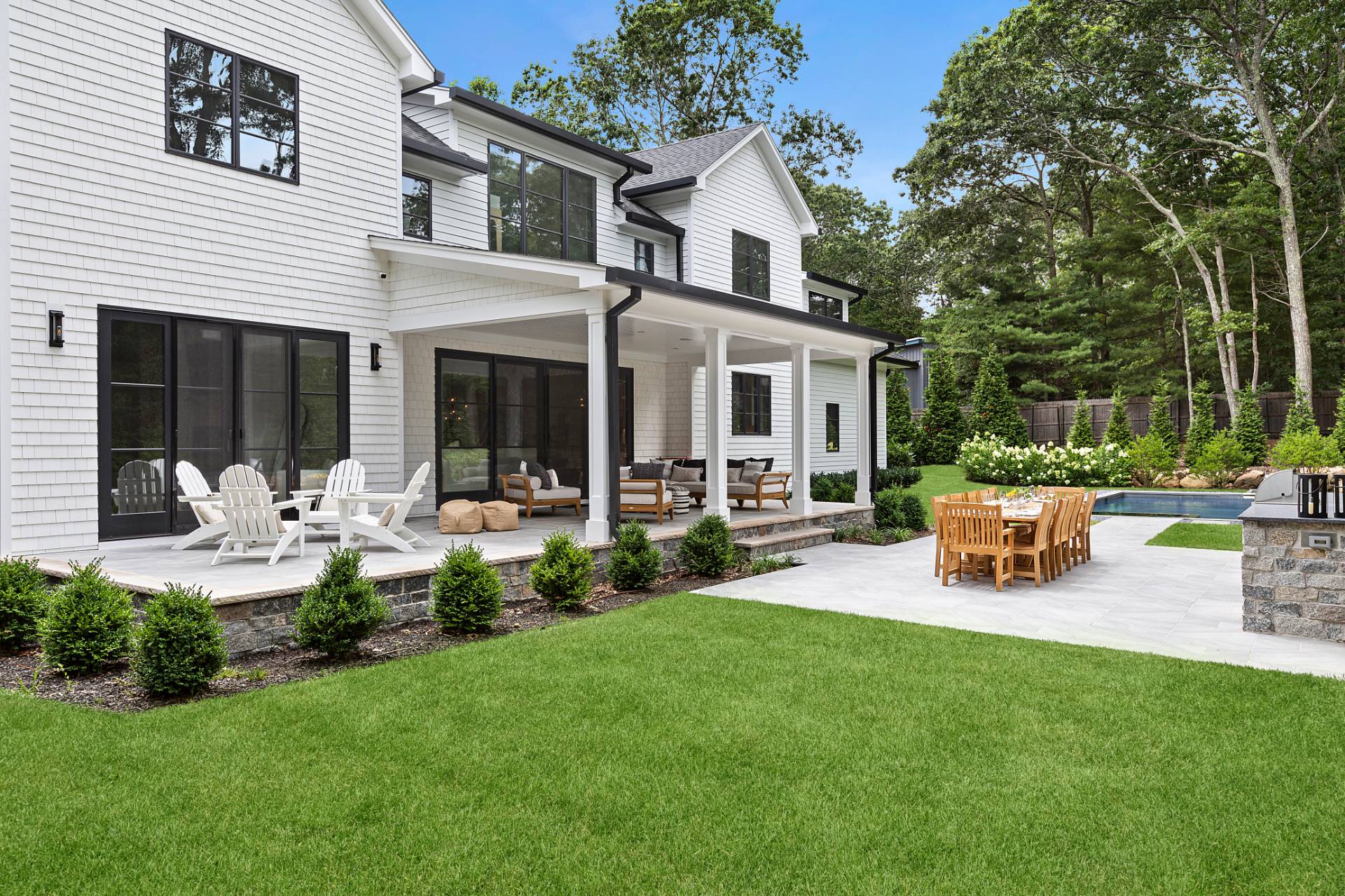 8 Crows Nest Lane East Hampton, NY 11937 - Photo 32 of 33 a view of a house with backyard and sitting area