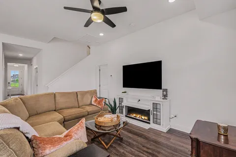 $462,000 | 2406 Audubon Lane, Murfreesboro, TN 37128