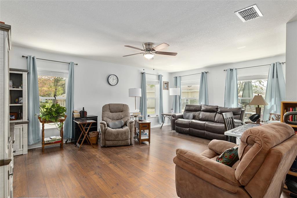 11539 Southwest 71st Terrace Road Ocala, FL 34476 - Photo 47 of 70 Gallery Image 47