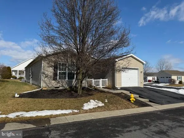 $279,900 | 639 San Simeon Place, Easton, PA 18040
