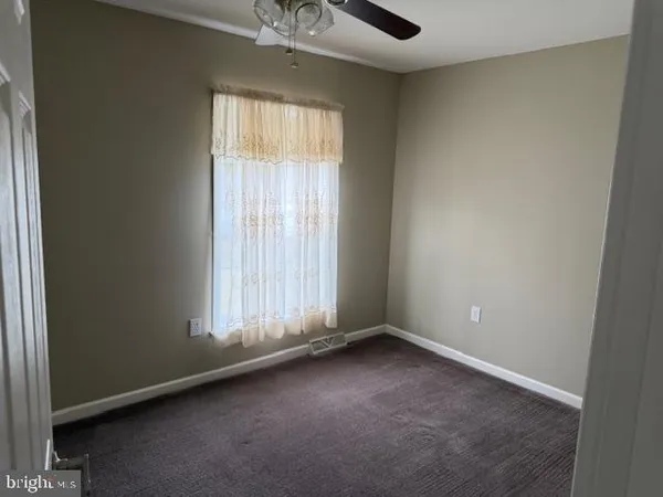 $279,900 | 639 San Simeon Place, Easton, PA 18040