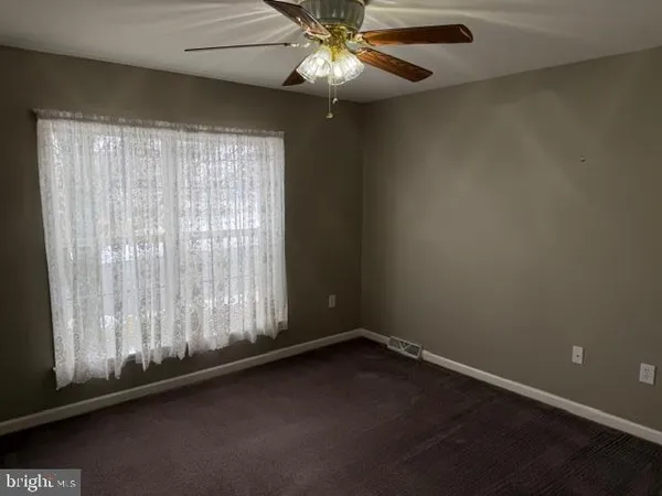 $279,900 | 639 San Simeon Place, Easton, PA 18040