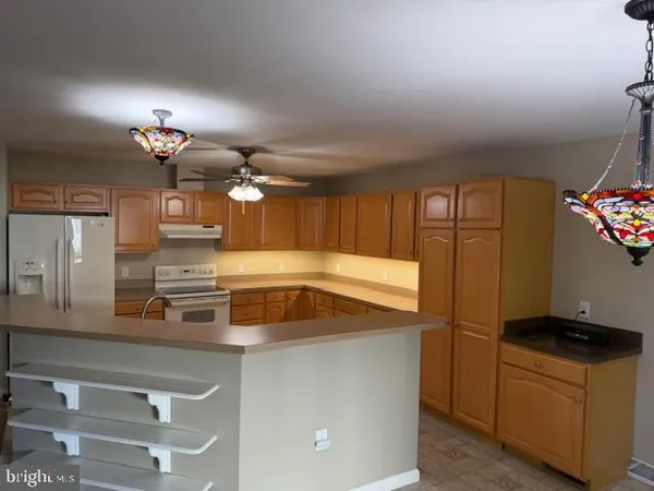 $279,900 | 639 San Simeon Place, Easton, PA 18040