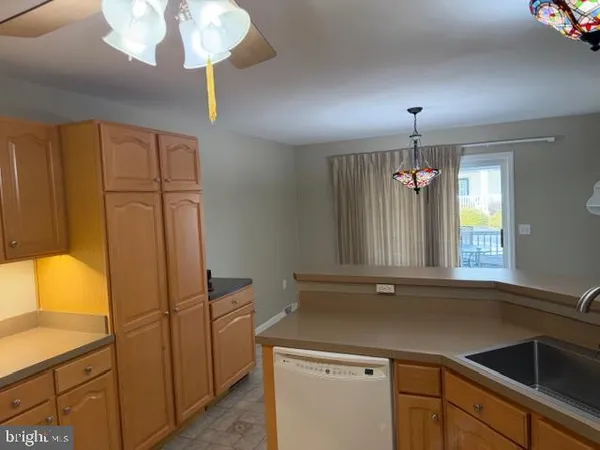 $279,900 | 639 San Simeon Place, Easton, PA 18040