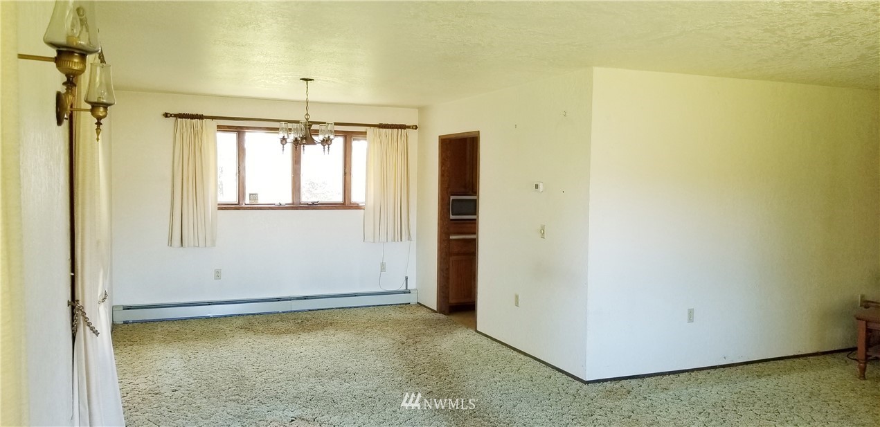 4558 Bay Road Birch Bay, WA 98230 - Photo 10 of 24