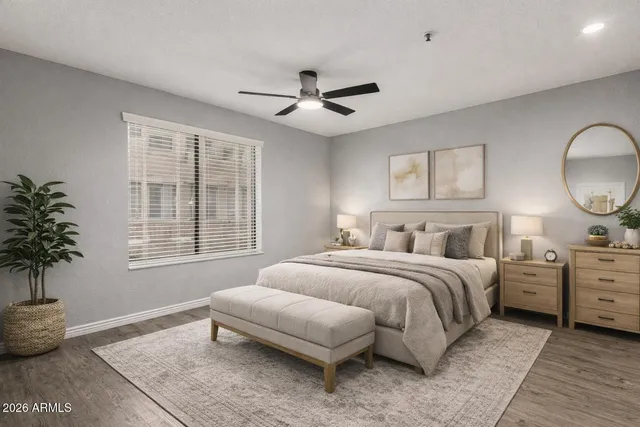 $335,000 | 4704 East Paradise Village Parkway North, Unit 211, Phoenix, AZ 85032