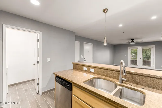 $335,000 | 4704 East Paradise Village Parkway North, Unit 211, Phoenix, AZ 85032