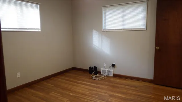 $185,000 | 1145 South Waterford Drive, Florissant, MO 63033