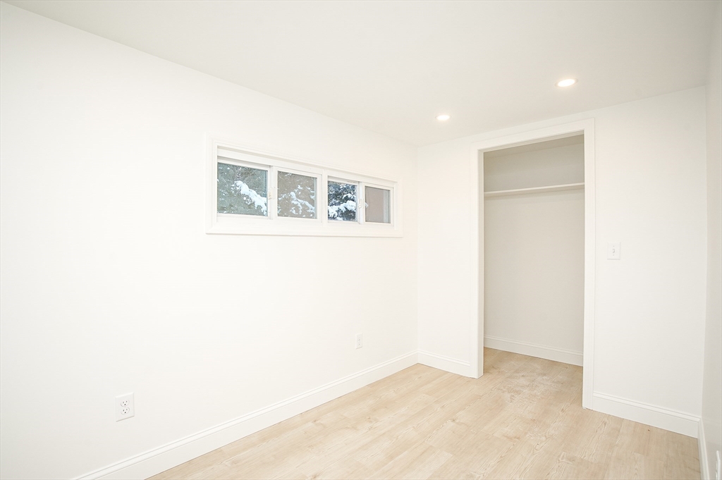 2403 Westfield Street West Springfield, MA 01089 - Photo 13 of 22