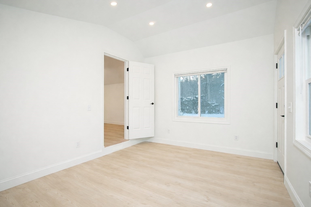 2403 Westfield Street West Springfield, MA 01089 - Photo 4 of 22