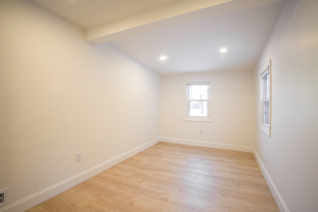 2403 Westfield Street West Springfield, MA 01089 - Photo 6 of 22