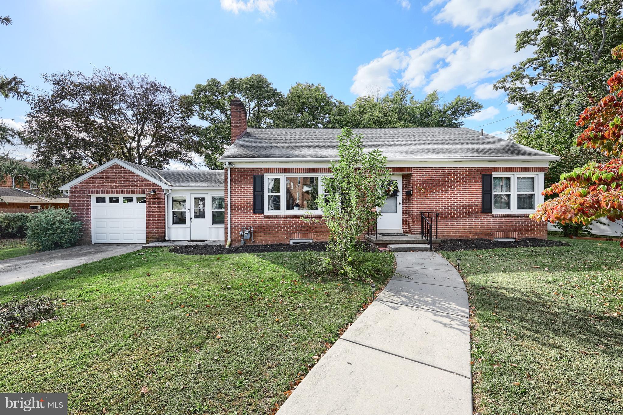 102 George Street Hanover, PA 17331 - Photo 2 of 42 Gallery Image 2