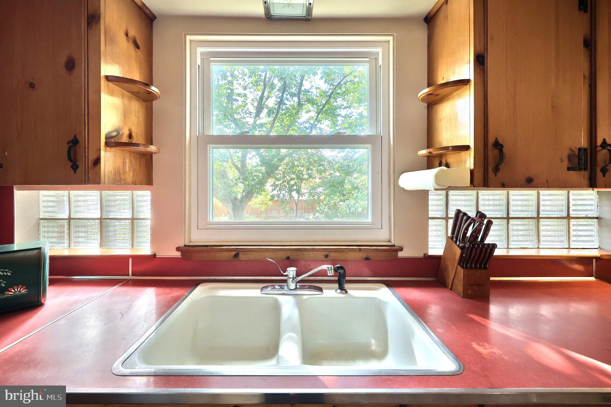 102 George Street Hanover, PA 17331 - Photo 23 of 42 Gallery Image 23