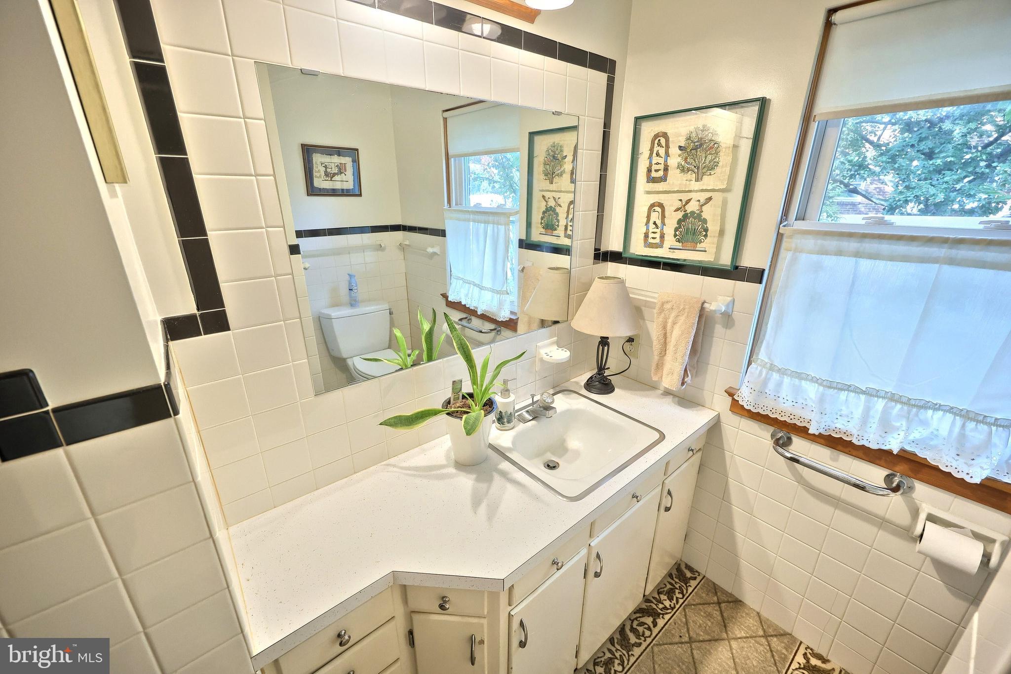102 George Street Hanover, PA 17331 - Photo 30 of 42 Gallery Image 30