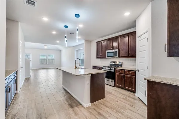 $2,495 | 14149 Danesdale Drive, Pilot Point, TX 76258